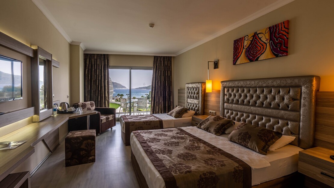 Green Nature Diamond Hotel